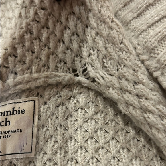 Abercrombie And Fitch Women’s Hooded Ipen Cardigan‎ - Picture 5 of 6